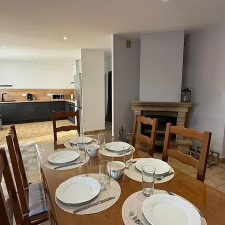 Le Clos De Jeannot Family House Nyaraló *